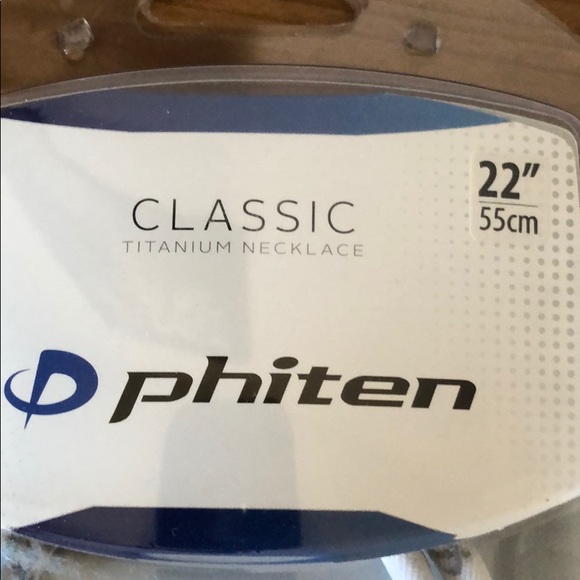 Phiten Classic Titanium Necklace (22”/55cm) - Picture 3 of 6